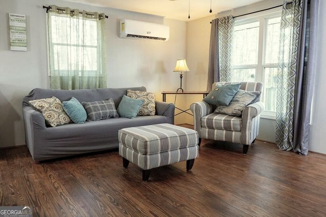 107 S Gates Road, Pine Mountain, GA 31822