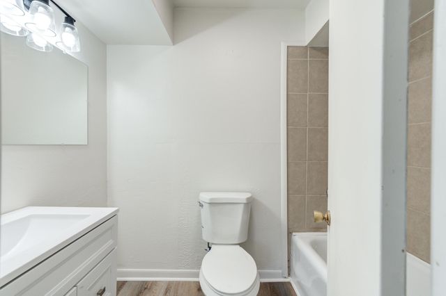 214 E 6th Street, Idalou, TX 79329