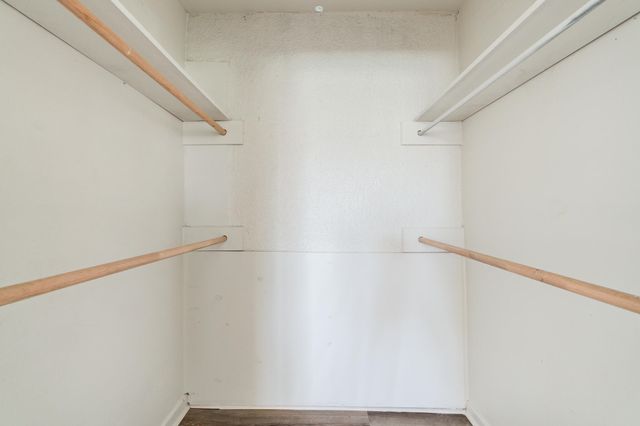 214 E 6th Street, Idalou, TX 79329