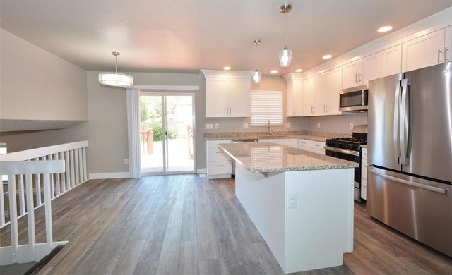 6655 Snowbird Drive, Colorado Springs, CO 80918
