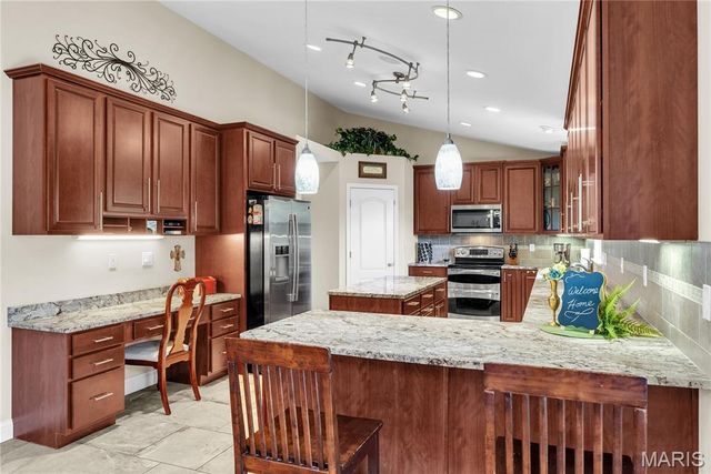 140 Juanita Lane, Arnold, MO 63010