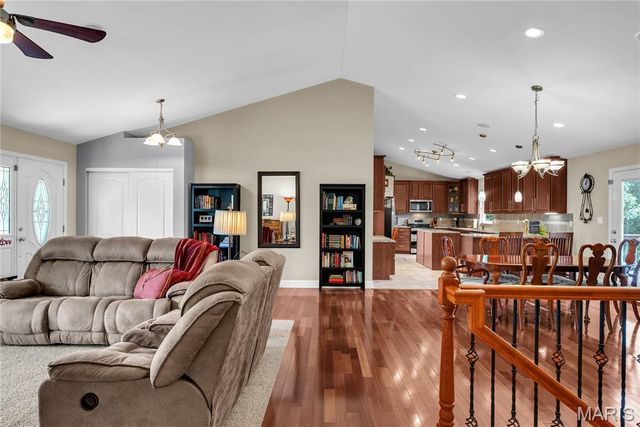 140 Juanita Lane, Arnold, MO 63010