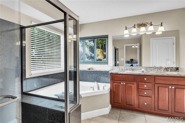 140 Juanita Lane, Arnold, MO 63010