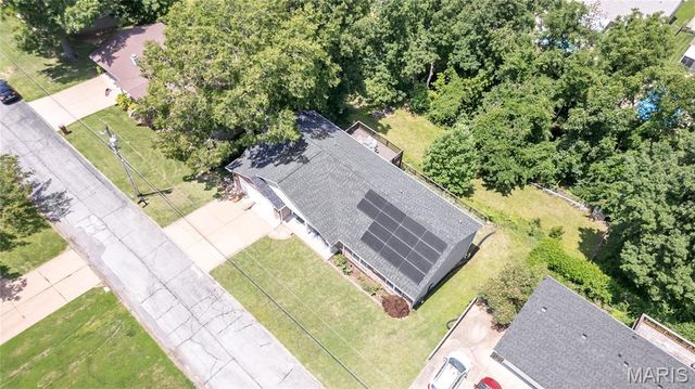 140 Juanita Lane, Arnold, MO 63010