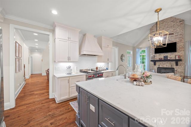 306 Mayworth Way, Cramerton, NC 28032