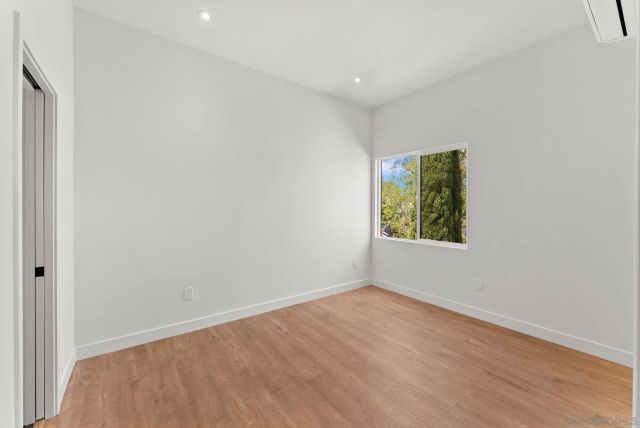4052 Sequoia St, San Diego, CA 92109