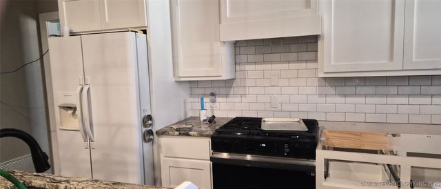 8670 S 4468 Lane S, Locust Grove, OK 74352