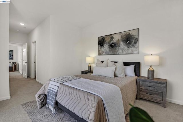 3816 Pioneer Ter, Fremont, CA 94555