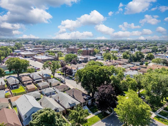 3136 Harvey Avenue, Berwyn, IL 60402