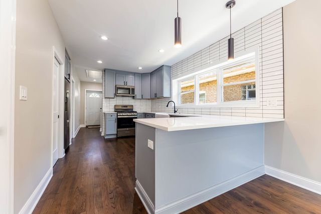 3136 Harvey Avenue, Berwyn, IL 60402