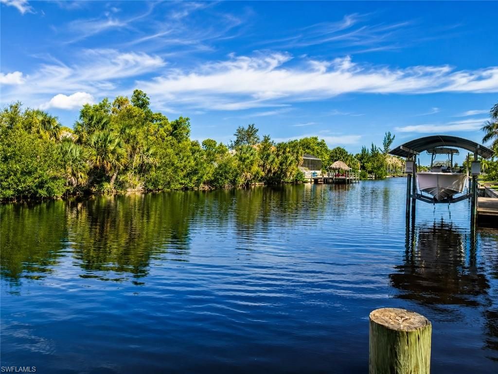 3007 NW 41st AVE, CAPE CORAL, FL 33993 — photo 2