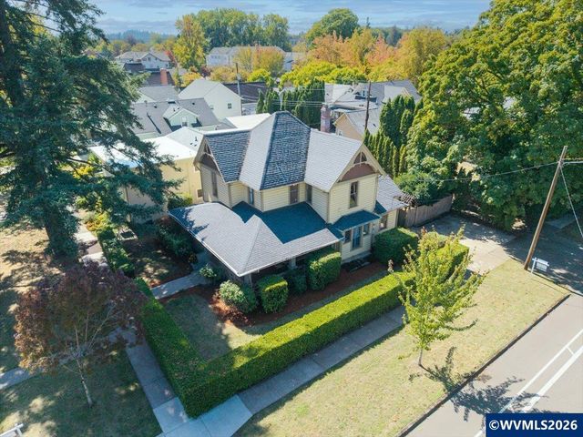 244 NW 8th St, Corvallis, OR 97330