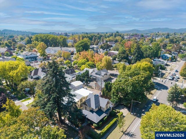 244 NW 8th St, Corvallis, OR 97330