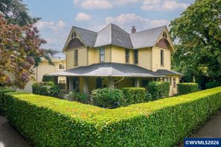 244 NW 8th St, Corvallis, OR 97330