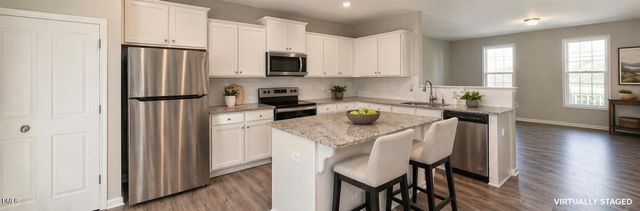 43 Memuru Court, Zebulon, NC 27597