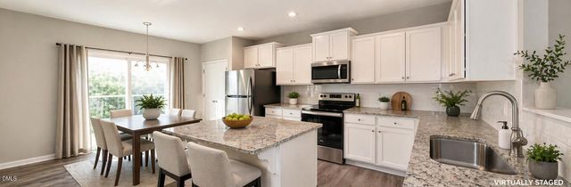 43 Memuru Court, Zebulon, NC 27597