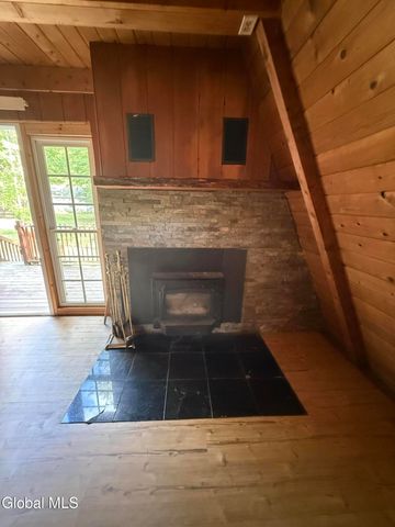 103 Florence Avenue, Northampton, NY 12117