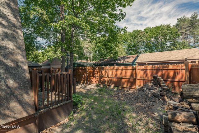 103 Florence Avenue, Northampton, NY 12117