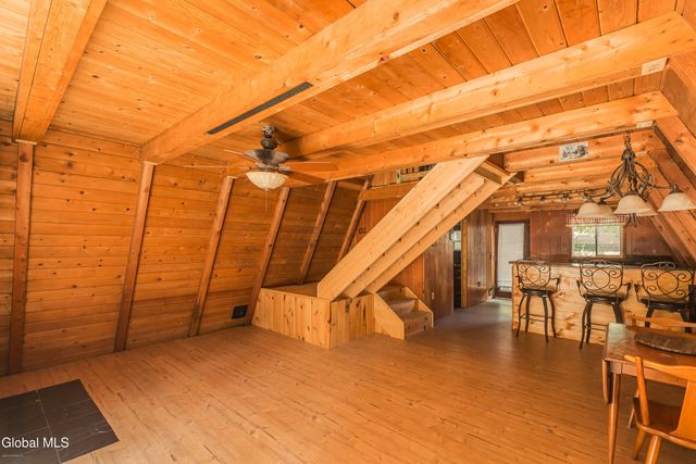 103 Florence Avenue, Northampton, NY 12117