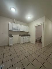718 Chestnut Avenue 4, Long Beach, CA 90813