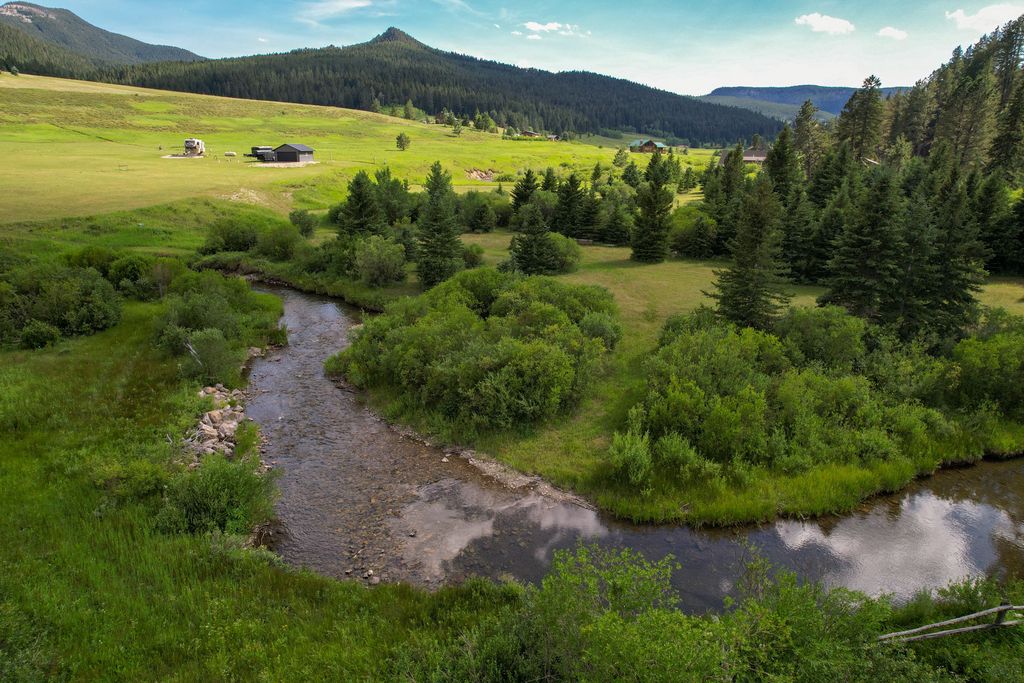 Image 1 of property listing at NHN Noel Lane, Hobson, MT 59452