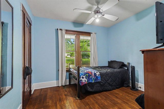 20 E Langley Road, Battle Creek, MI 49015