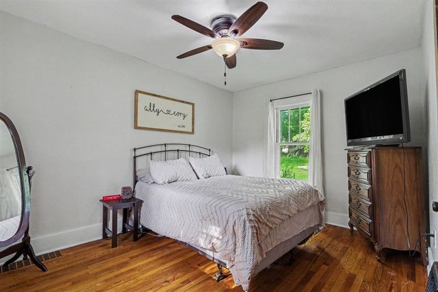 20 E Langley Road, Battle Creek, MI 49015