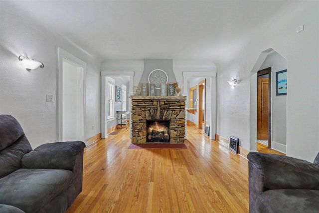 20 E Langley Road, Battle Creek, MI 49015