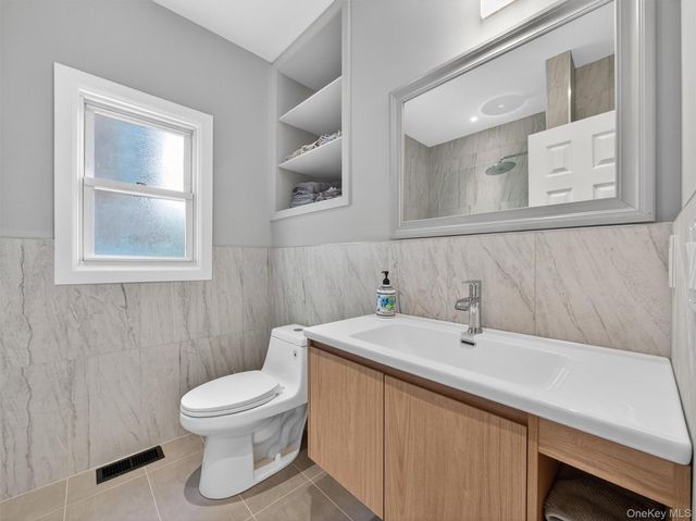 24 E Park Place, Suffern, NY 10901