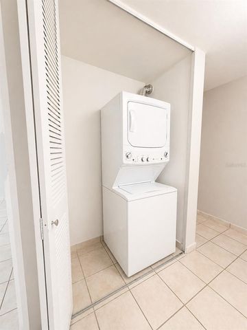 Ave. San Ignacio PRADOS DEL MONTE, Guaynabo, PR 00969
