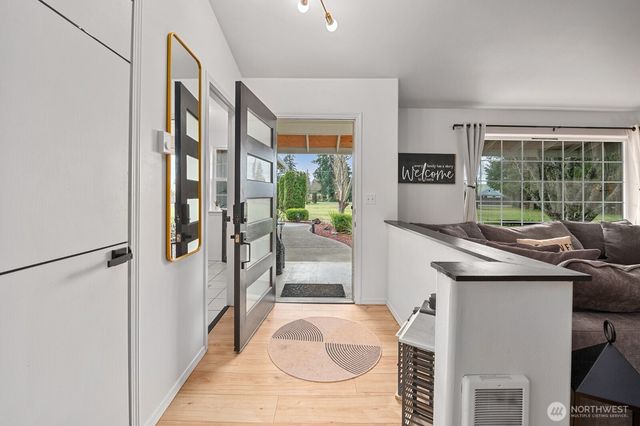 17 Conley Lane, Elma, WA 98541