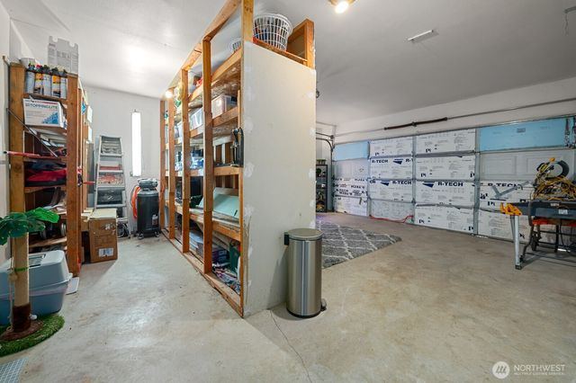 17 Conley Lane, Elma, WA 98541