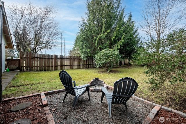 17 Conley Lane, Elma, WA 98541