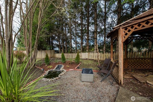 17 Conley Lane, Elma, WA 98541