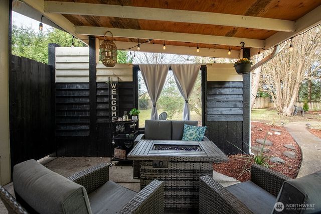 17 Conley Lane, Elma, WA 98541