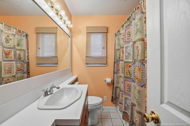 2306 James Avenue, Muskegon, MI 49442