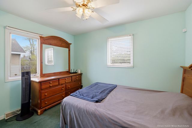 2306 James Avenue, Muskegon, MI 49442