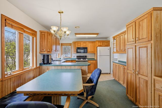 2306 James Avenue, Muskegon, MI 49442