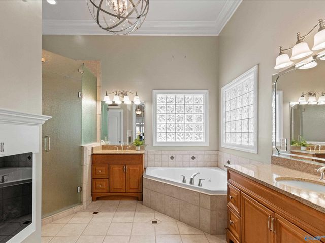 2734 Tammerack Lane SE, Huntsville, AL 35763