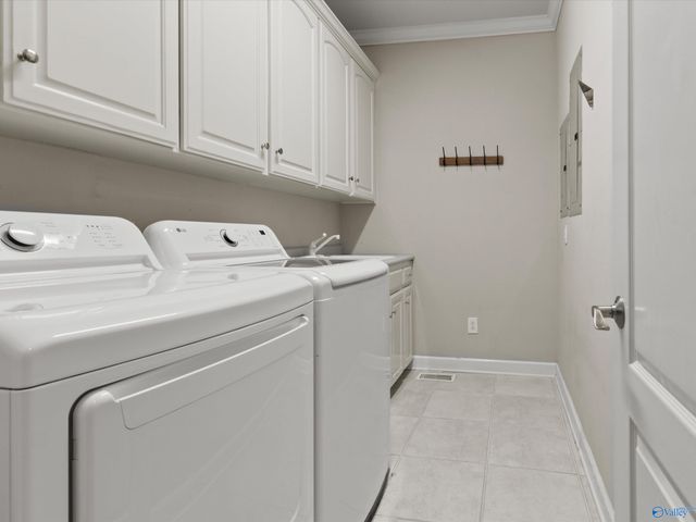 2734 Tammerack Lane SE, Huntsville, AL 35763
