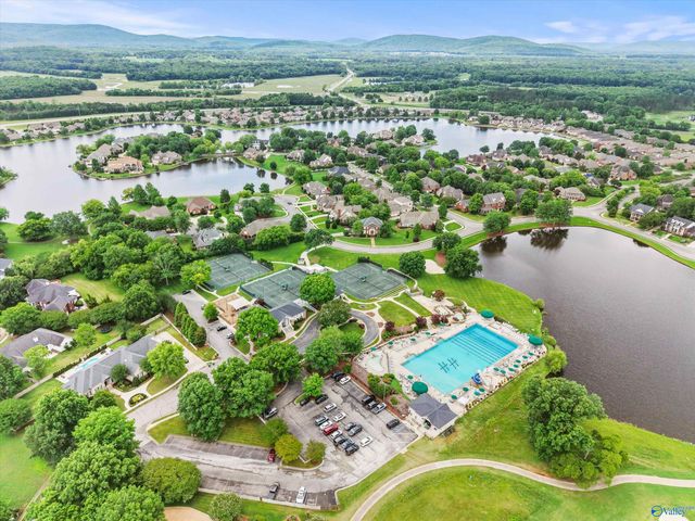 2734 Tammerack Lane SE, Huntsville, AL 35763