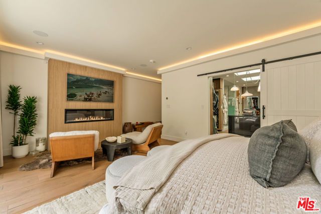 760 Westholme Avenue, Los Angeles, CA 90024