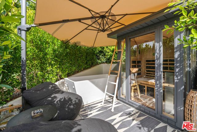 760 Westholme Avenue, Los Angeles, CA 90024