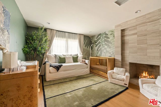 760 Westholme Avenue, Los Angeles, CA 90024