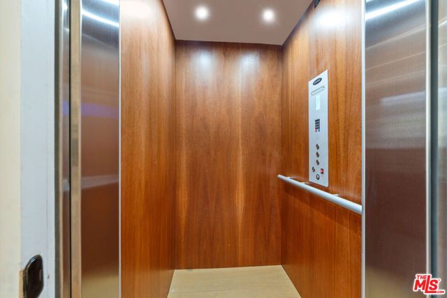 760 Westholme Avenue, Los Angeles, CA 90024