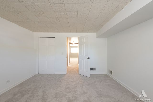 6425 Clark Drive, Woodridge, IL 60517