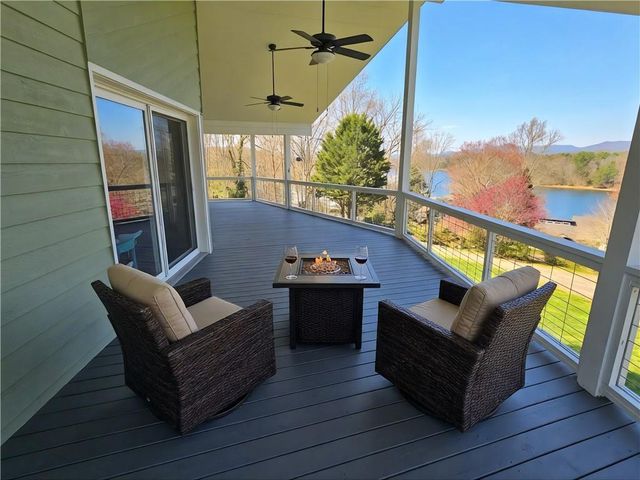 2684 Hidden Valley Road, Hiawassee, GA 30546