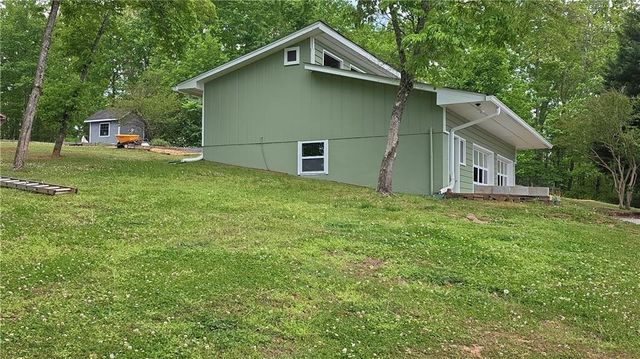 2684 Hidden Valley Road, Hiawassee, GA 30546