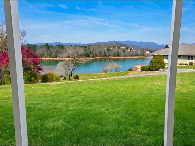 2684 Hidden Valley Road, Hiawassee, GA 30546