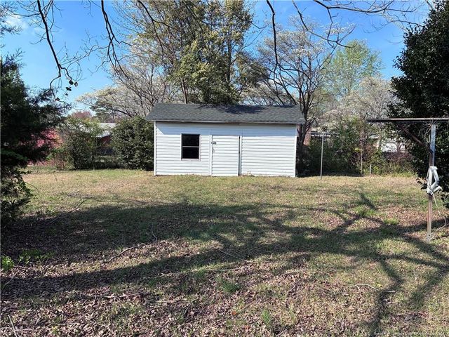 6018 Elstree Place, Fayetteville, NC 28314